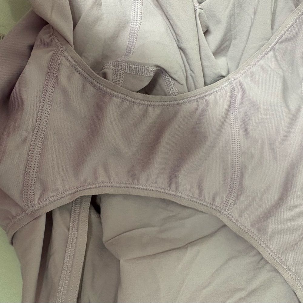 lululemon athletica Light Purple Athletic Shorts Size 6 - Picture 6 of 6